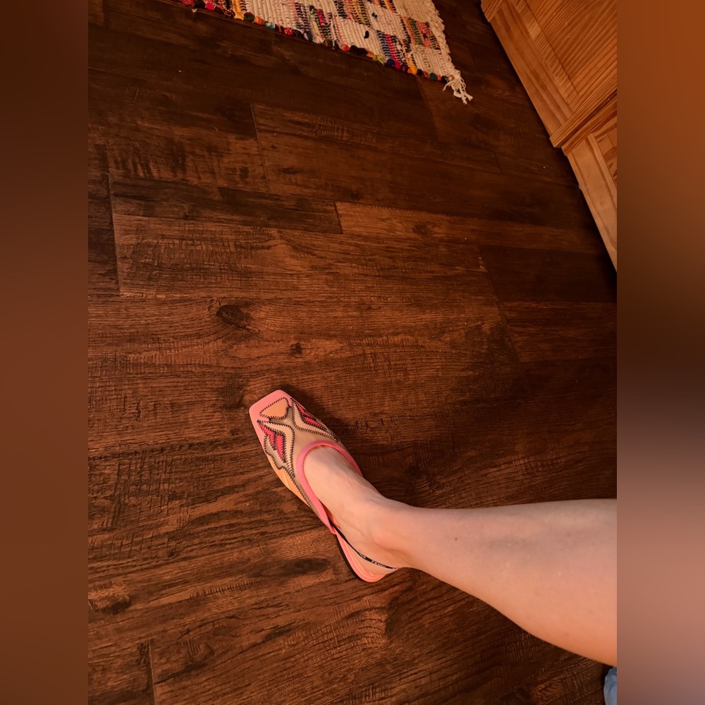 100% Authentic FENDI Pink Mesh and Canvas Mules - Picture 5 of 5